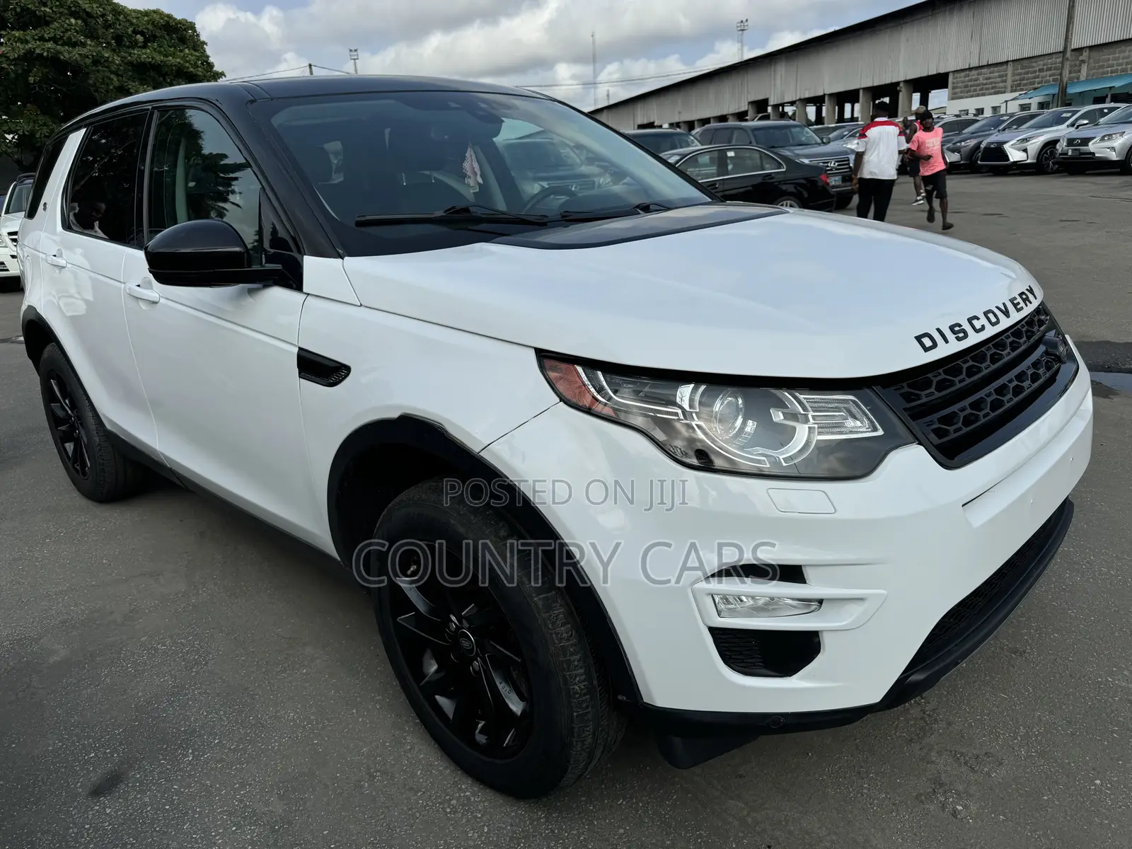 Land Rover Discovery Sport HSE 2017 White