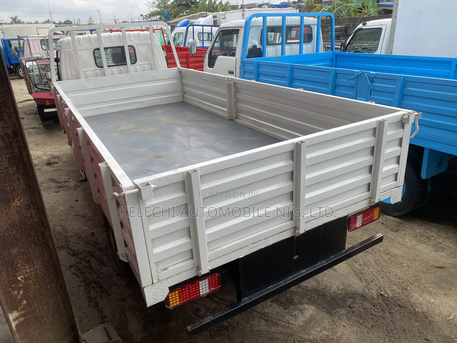 Toyota Dyna 200
