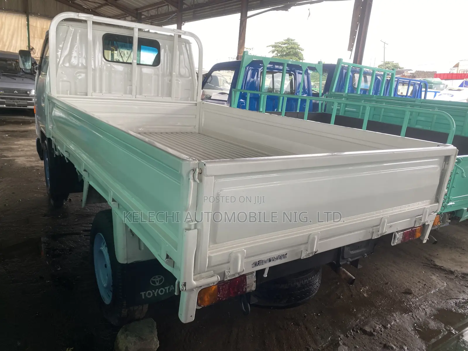 Toyota Dyna 150 2003 White