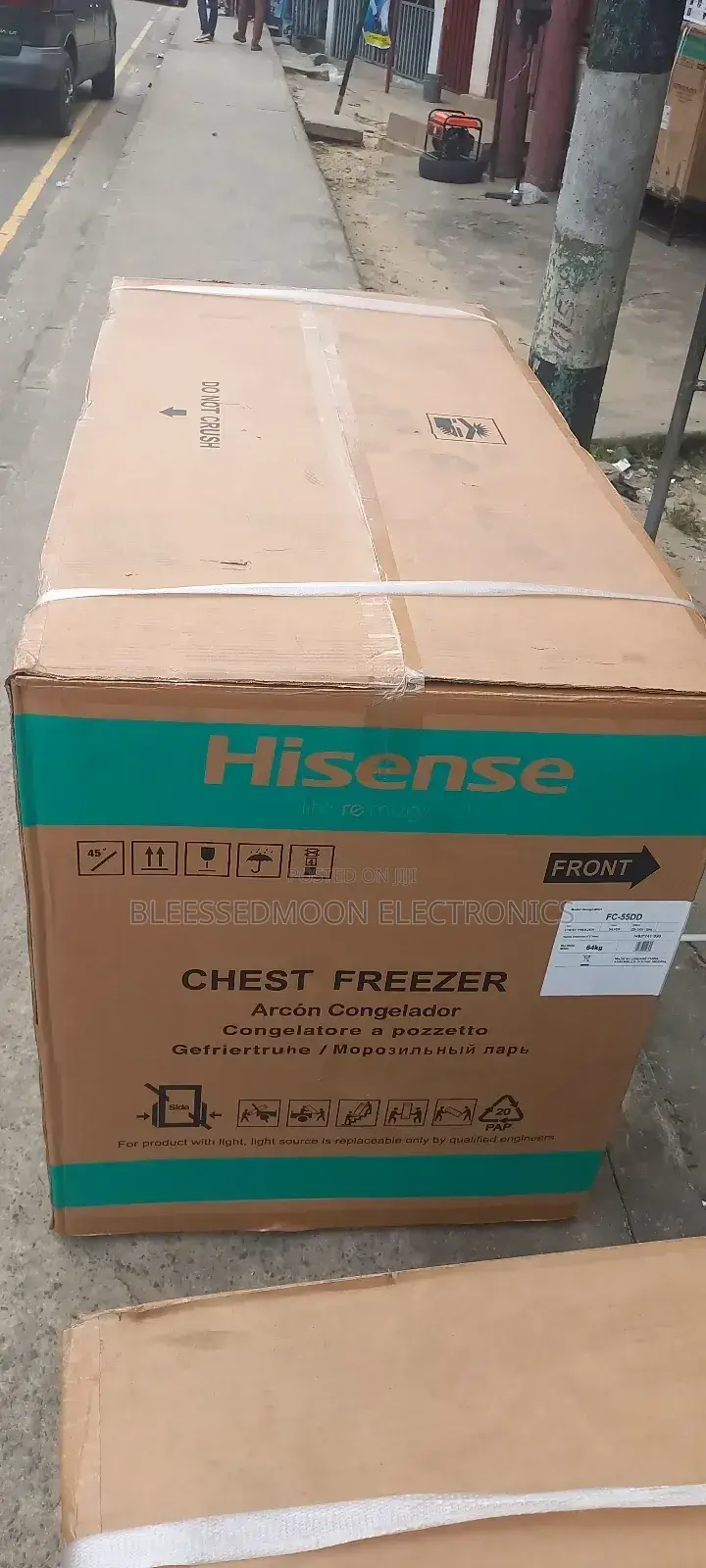 Hisense Low Voltage Chest 500lts Single Door for Ice Blocks