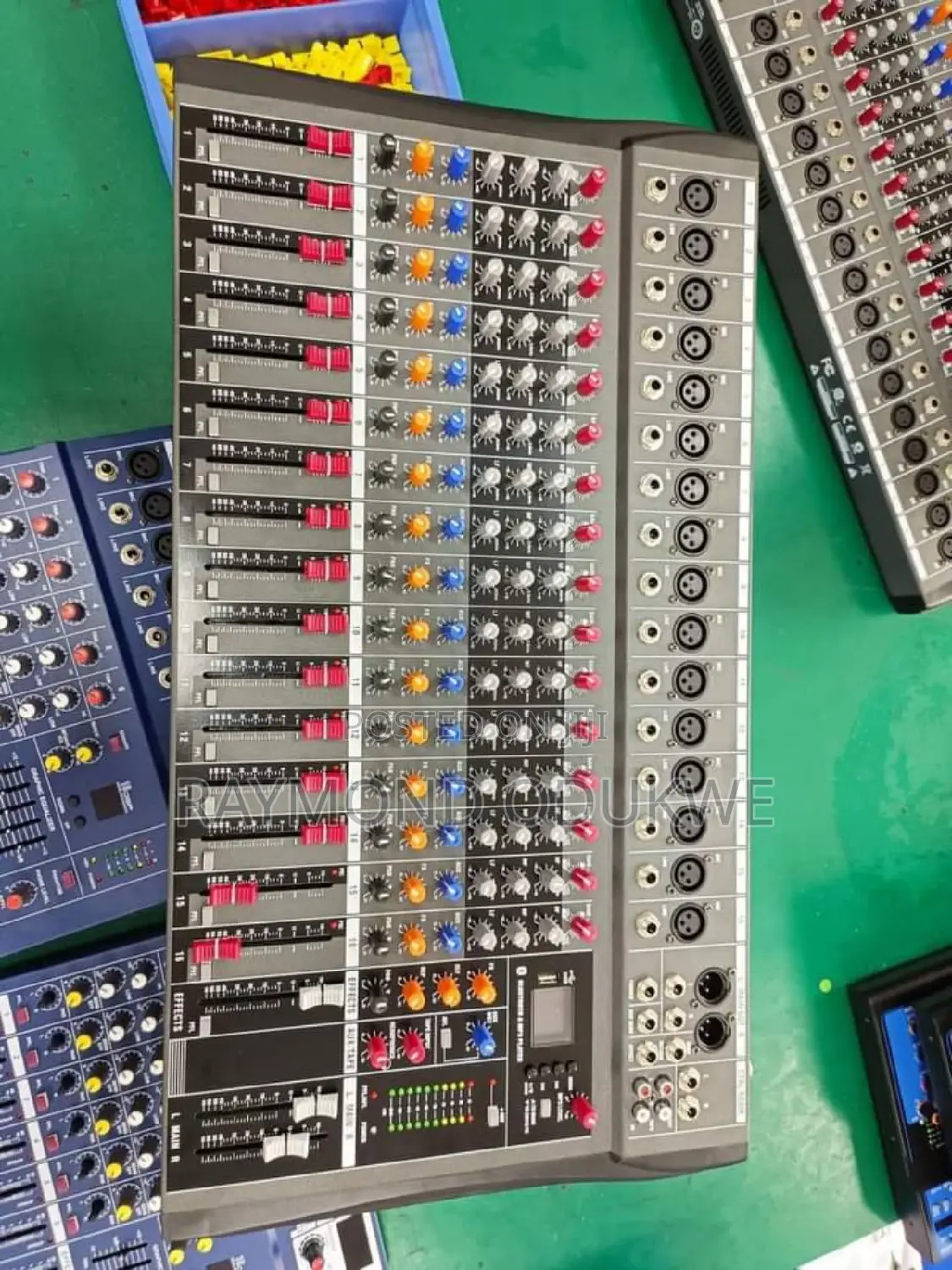 Yamaha 16 Channels Mixer With Usb
