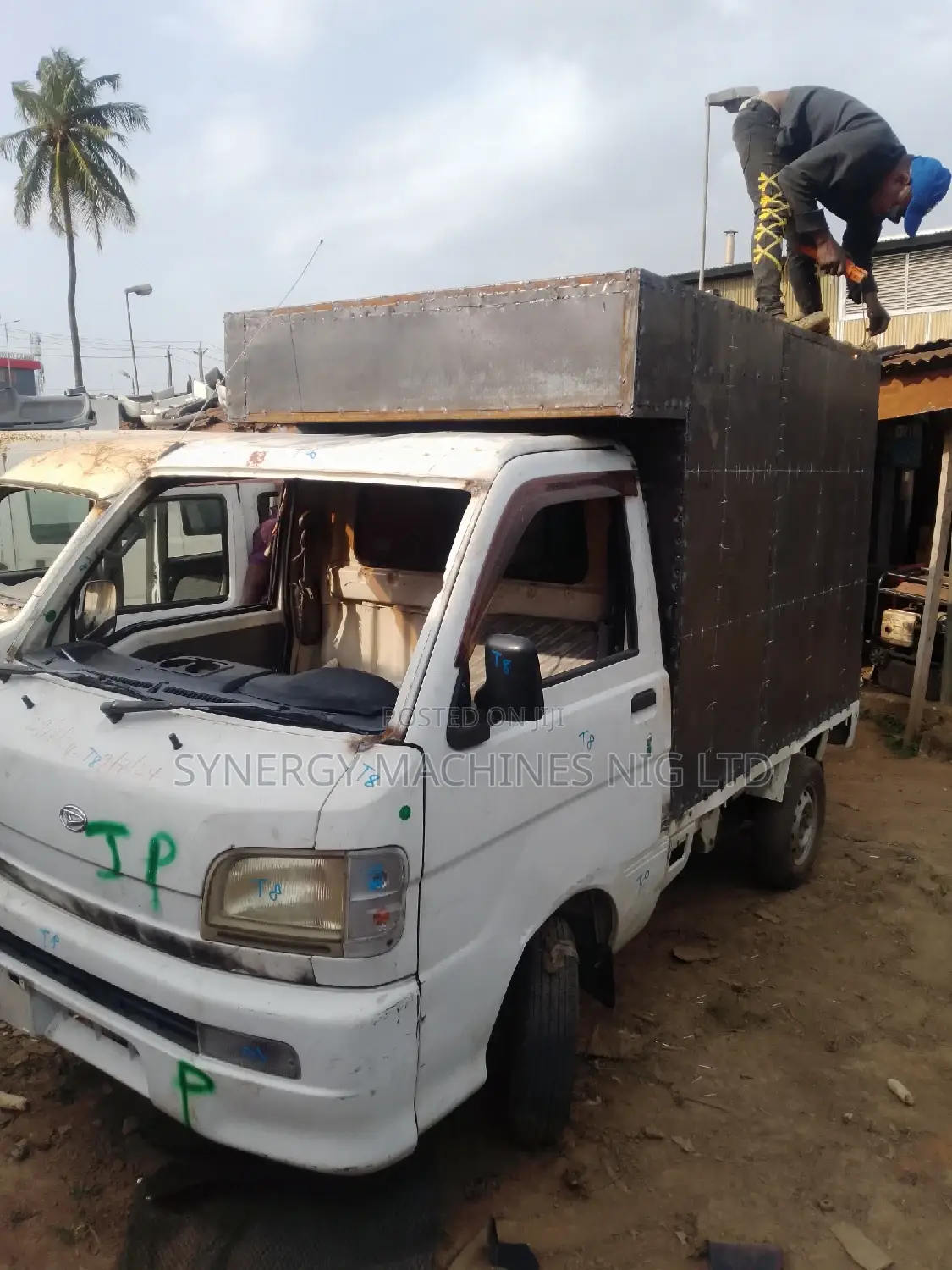 Daihatsu Hijet Truck 2022 White