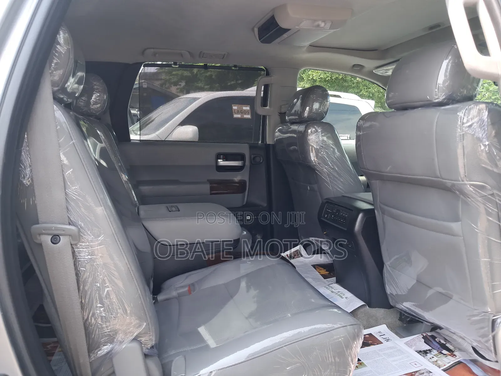 Toyota Sequoia 2015 Silver