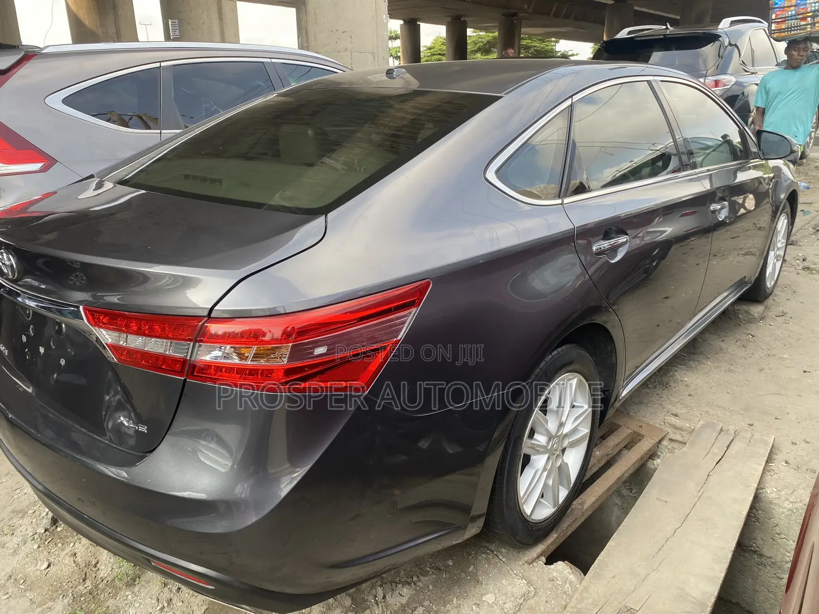 Toyota Avalon 2013 Gray