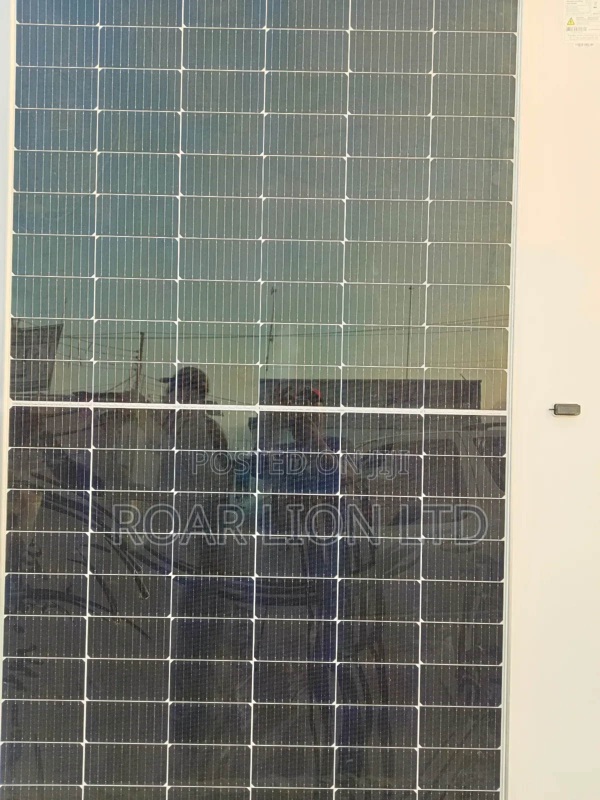 550watts Solar Panel 144 Cells Half Cut Glass Frame