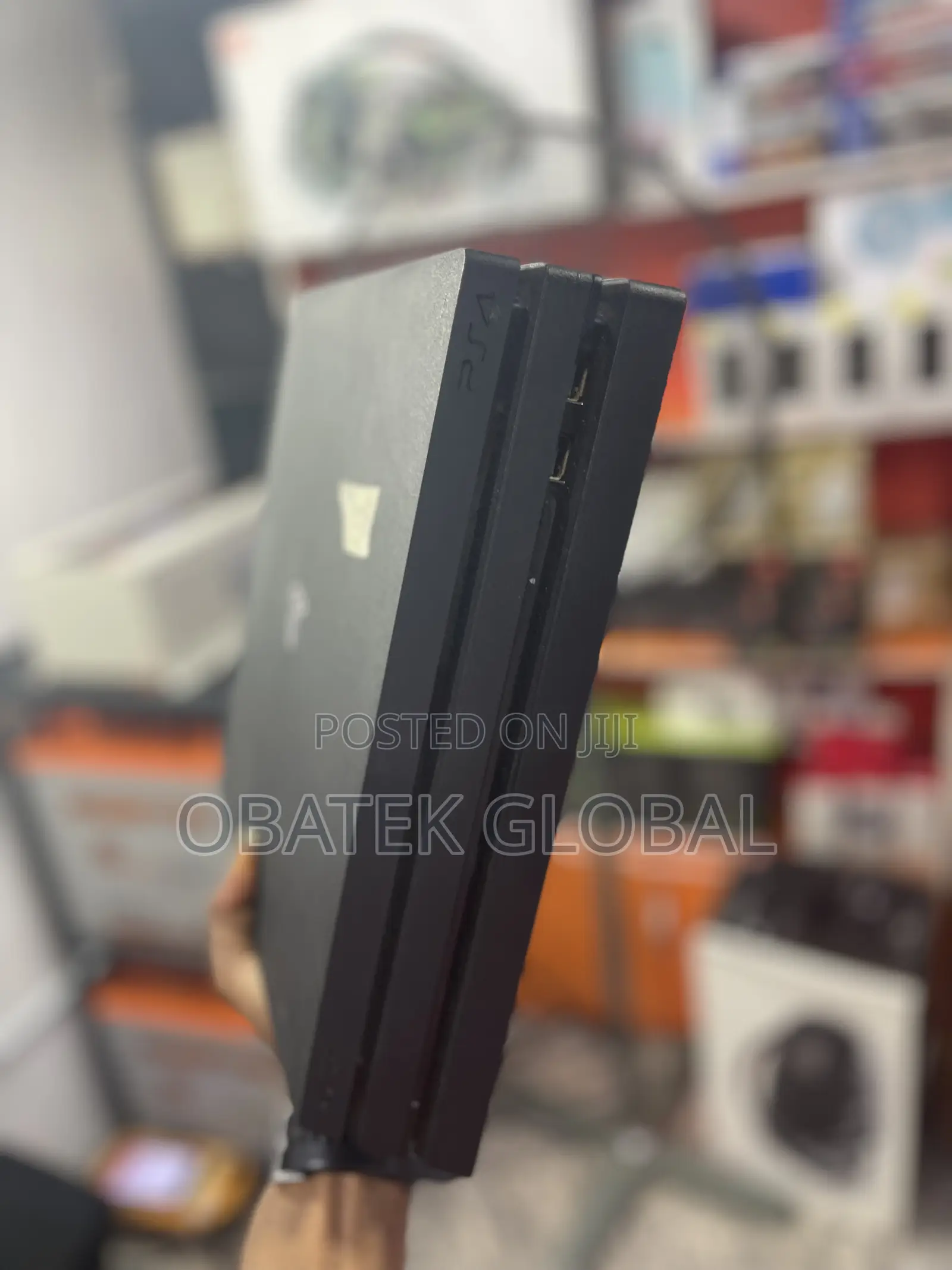 Ps4 Pro Low Version With Games And Pad