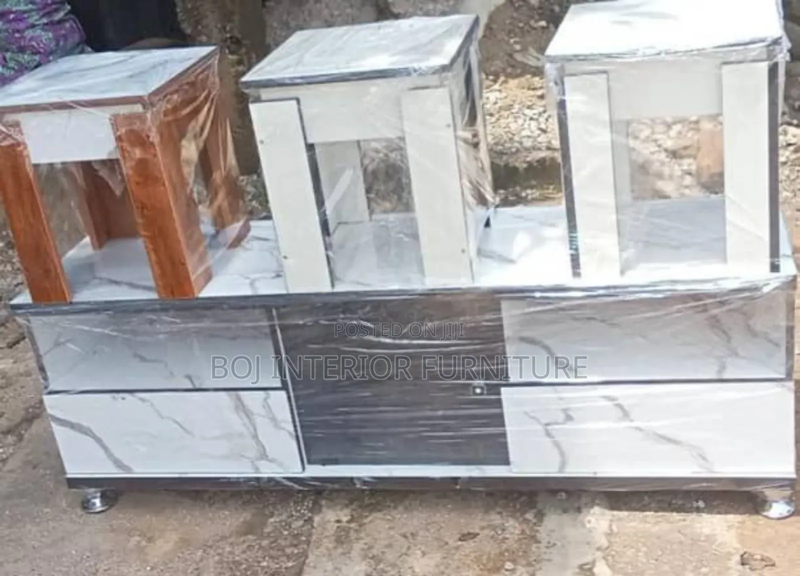 Tv Stand White and Black 5ft Length
