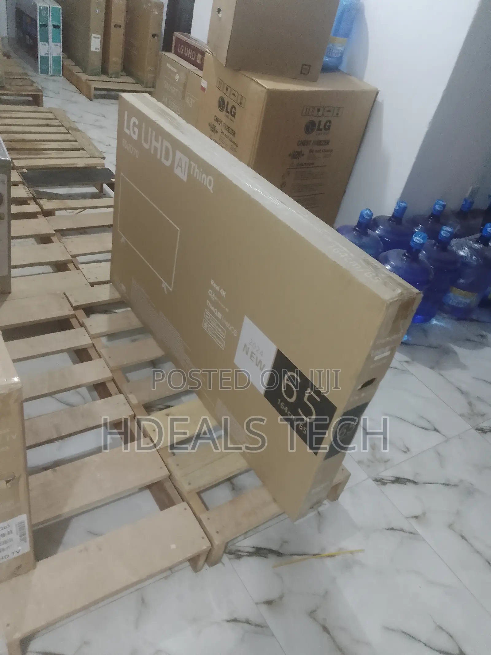 65 Inch Lg Smart Tv Uhd4k, With Hdmi, Netflix, Youtube