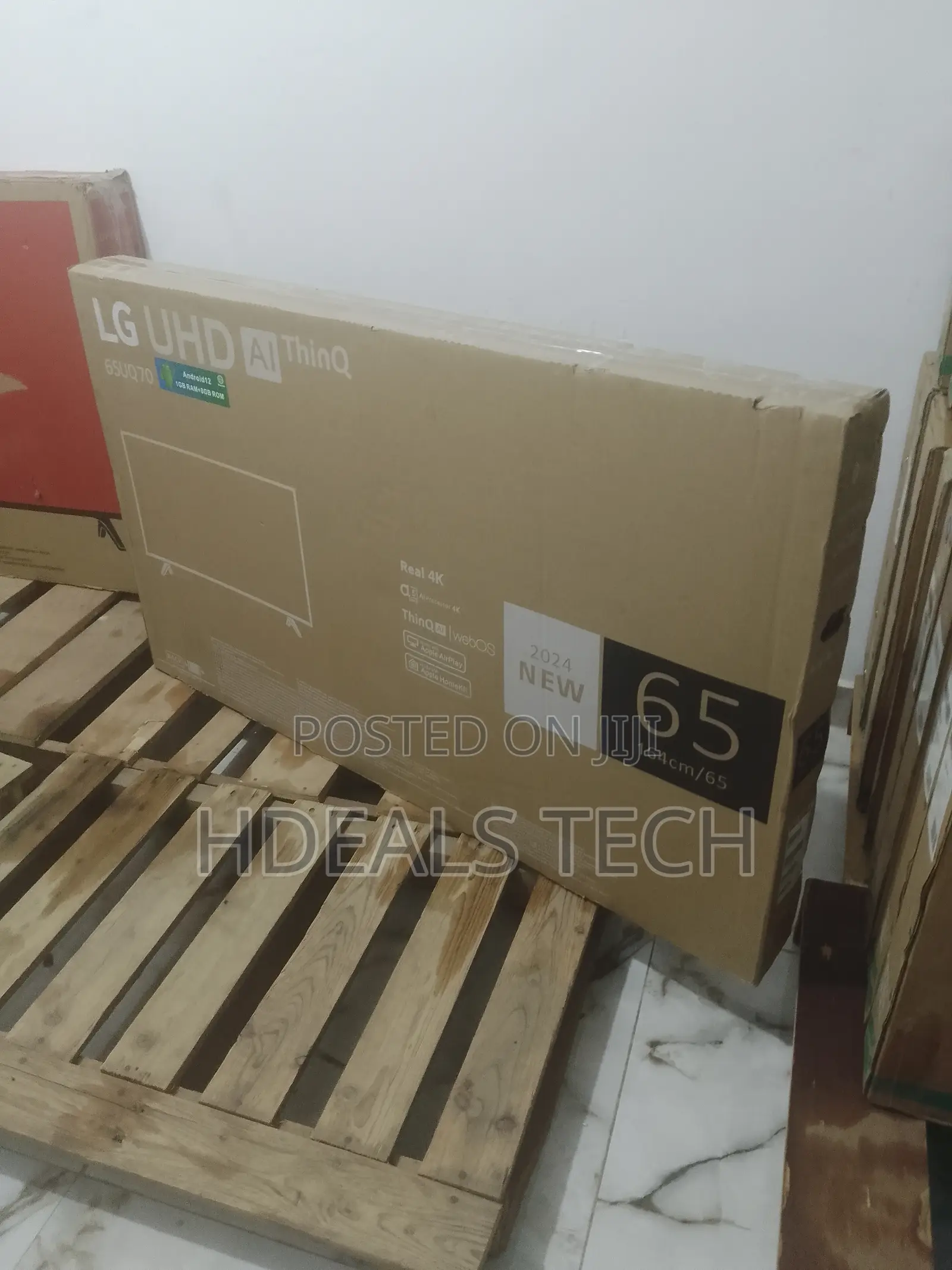 Lg Lg 65" Smart Tv With Youtube, Web Browser, Netflix Black