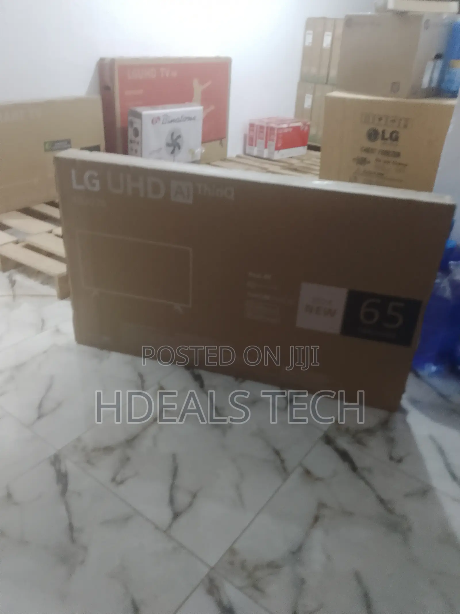 LG 65" Smart TV Uhd, Wifi Netflix, Youtube Enabled