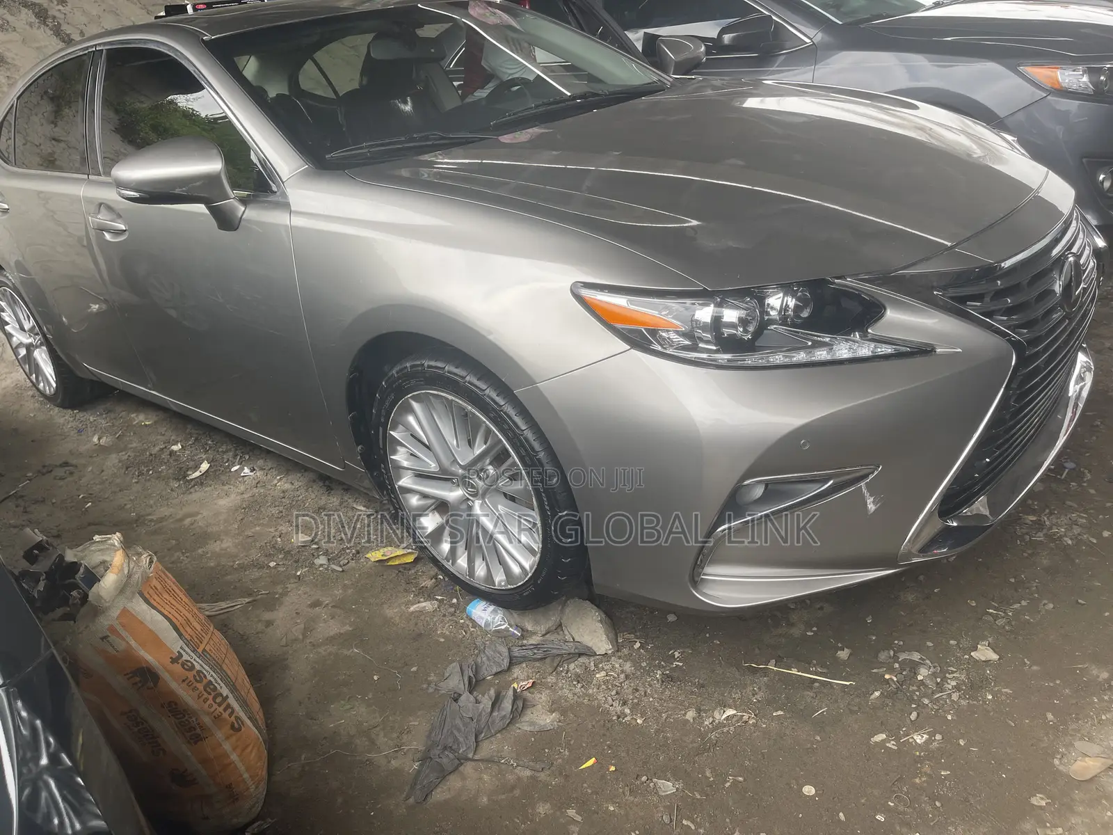Lexus ES 350 FWD 2016 Silver