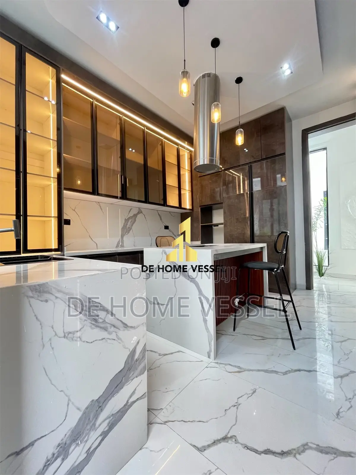 5bdrm Duplex in Lekki for sale