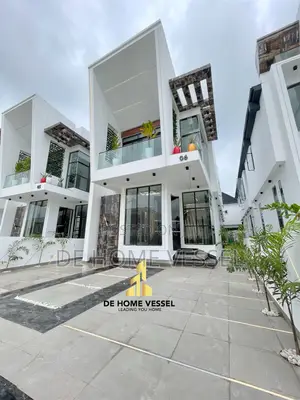 5bdrm Duplex in Lekki for sale