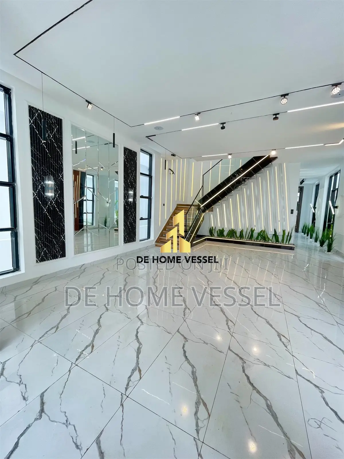 5bdrm Duplex in Lekki for sale