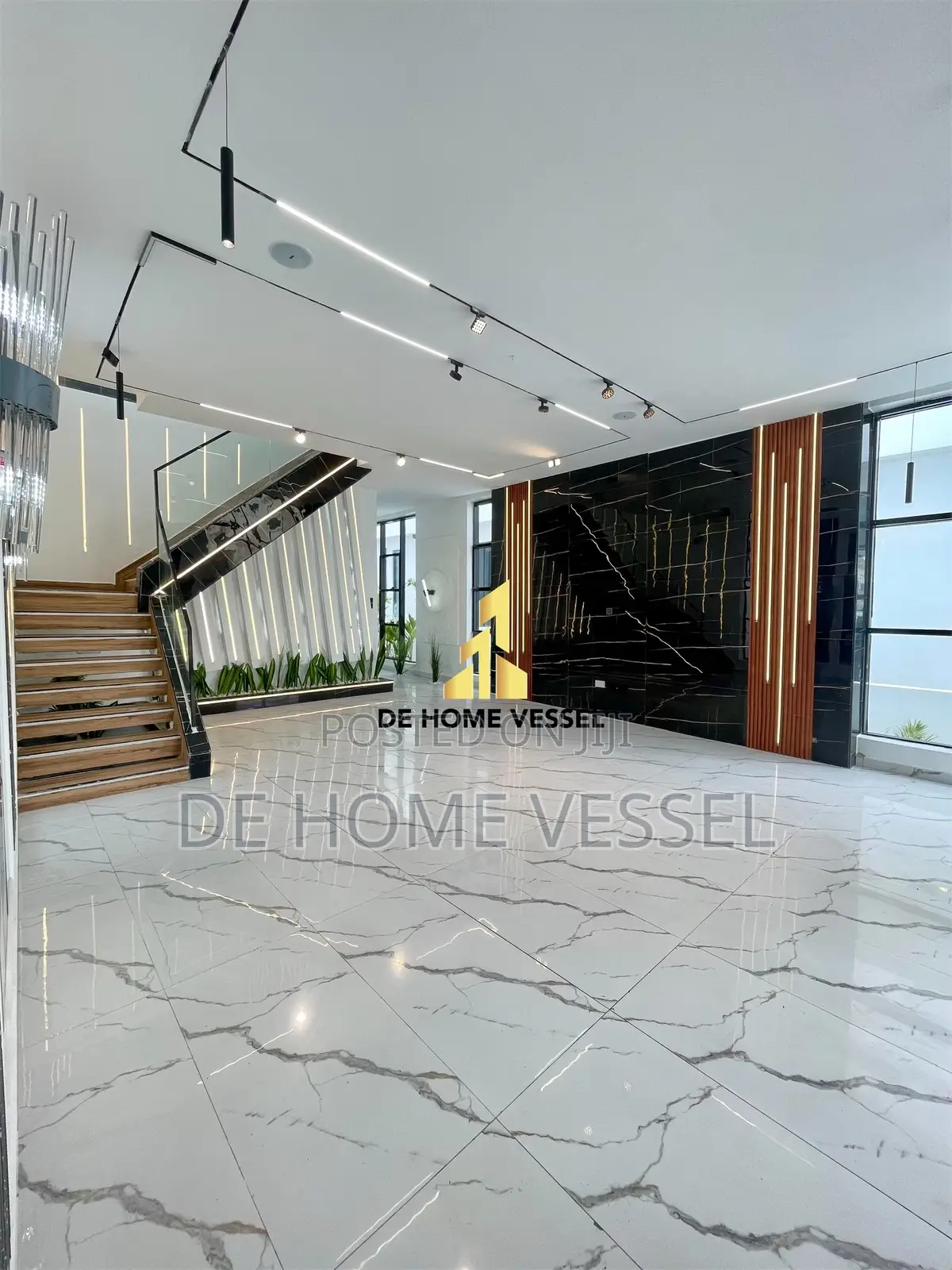 5bdrm Duplex in Lekki for sale