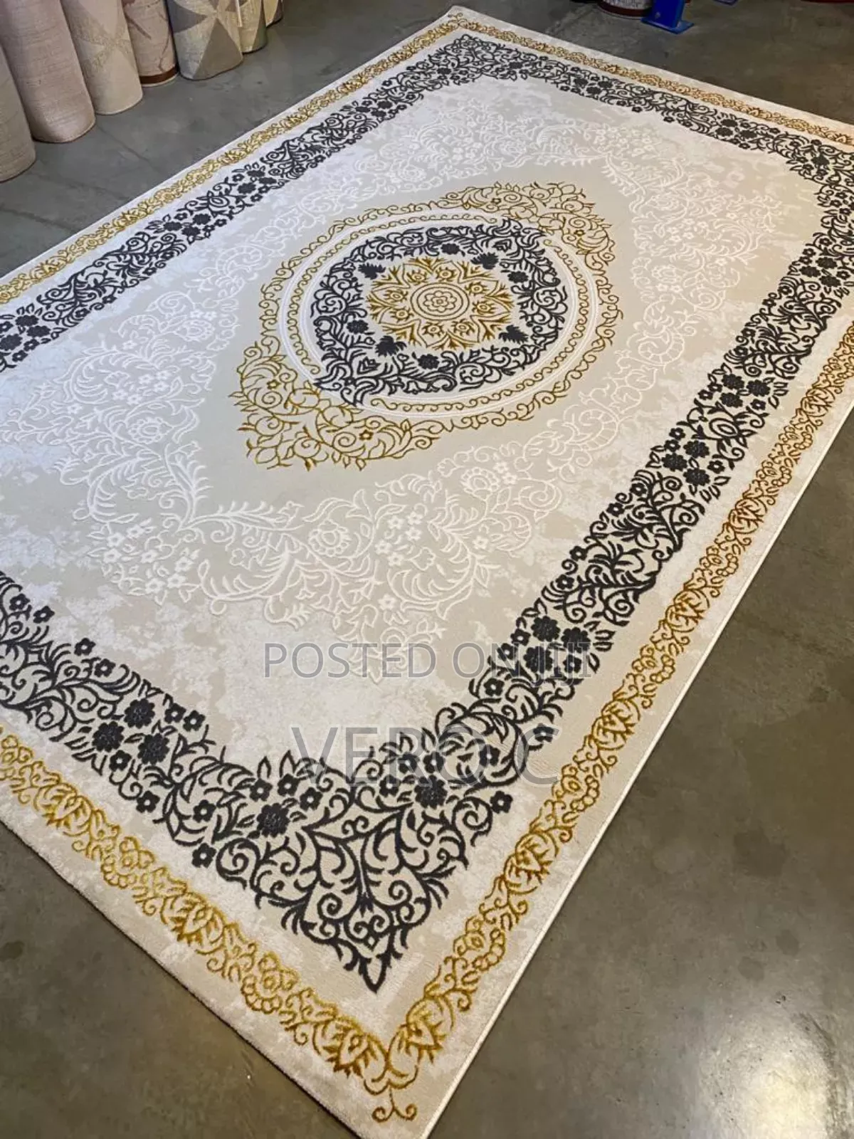 Elegant Quality Centre Rug 5x7ft.