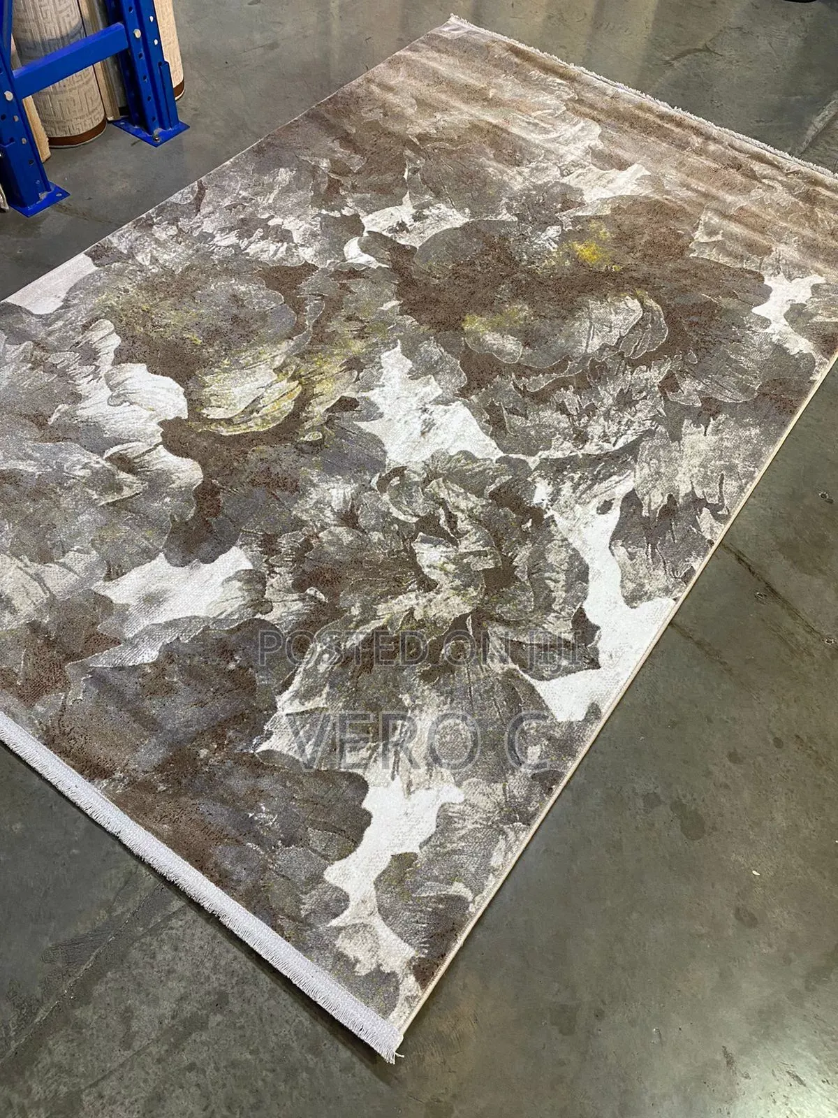 Elegant Quality Centre Rug 5x7ft.