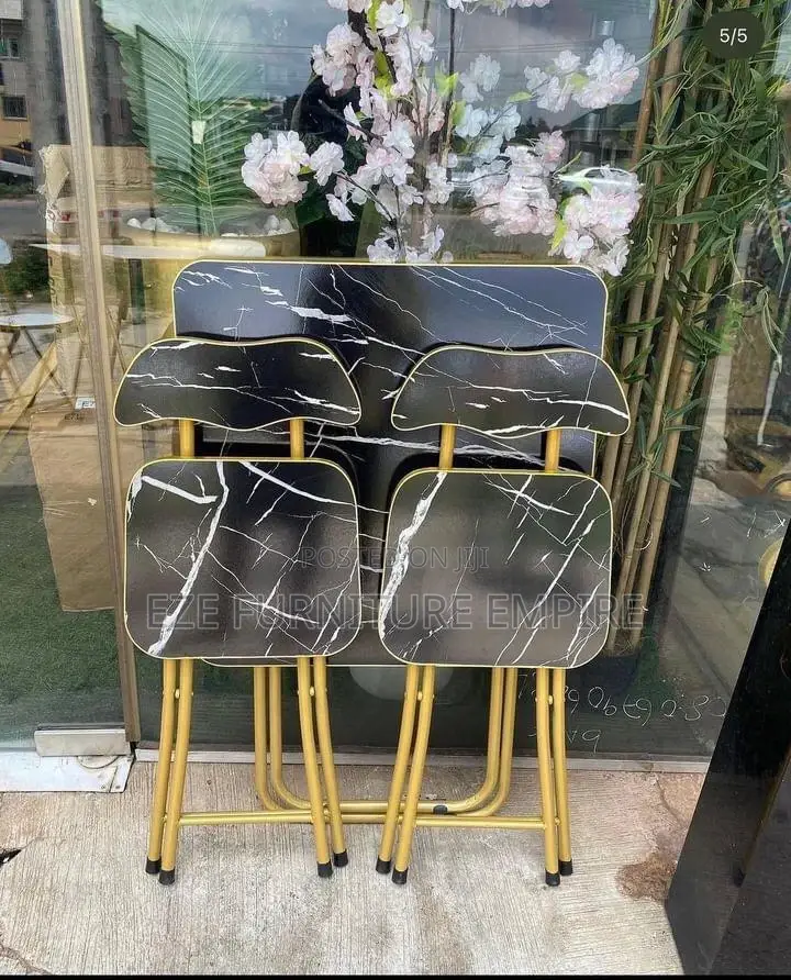 Foldable Beautiful Room Study Table and Chair