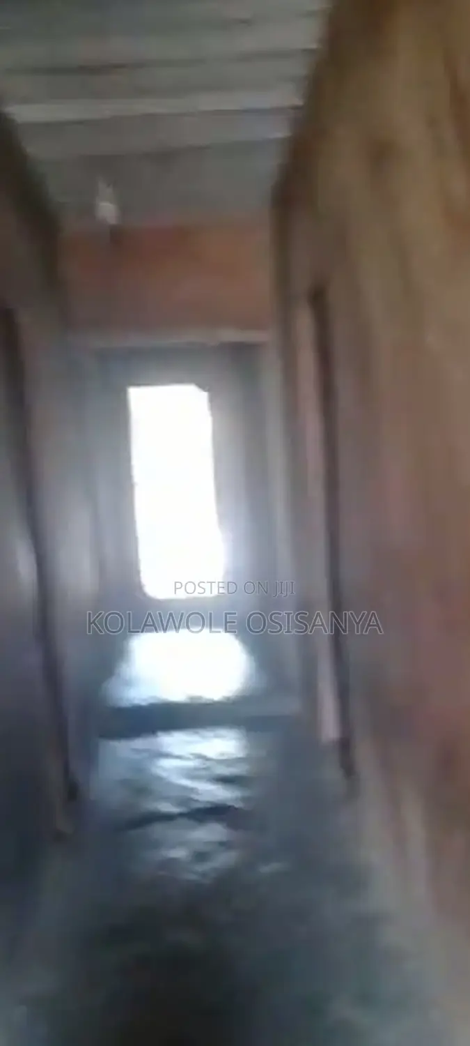 10bdrm Bungalow in Crown, Ayobo for sale