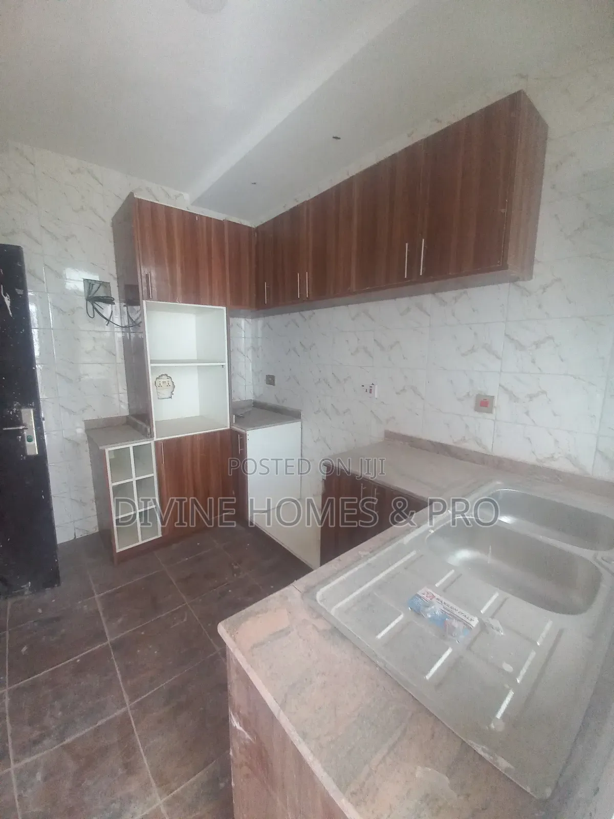 2bdrm Block of Flats in Dantata Estate, Gwarinpa for sale