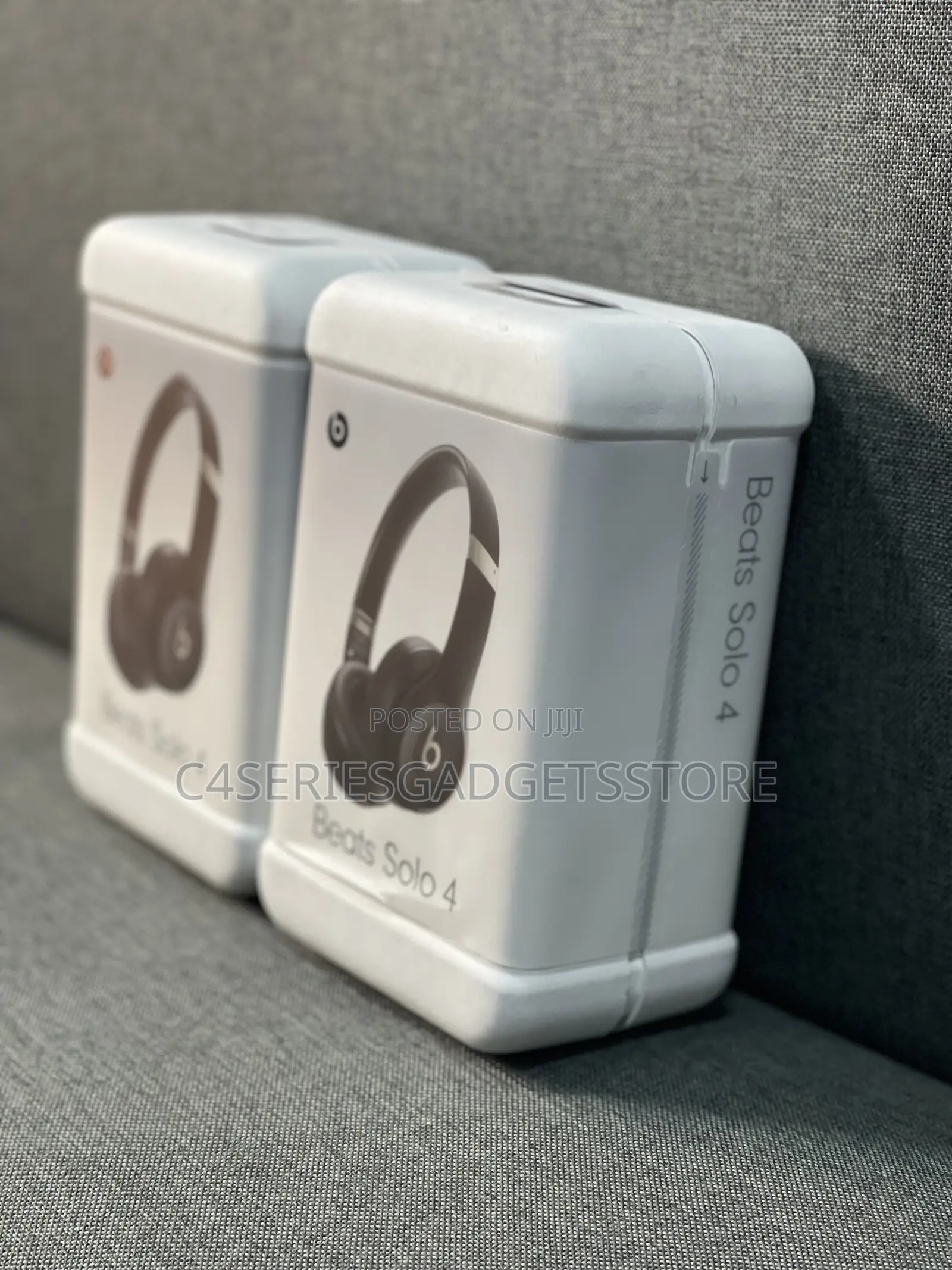  Beats Solo 4 Wireless Headphones
