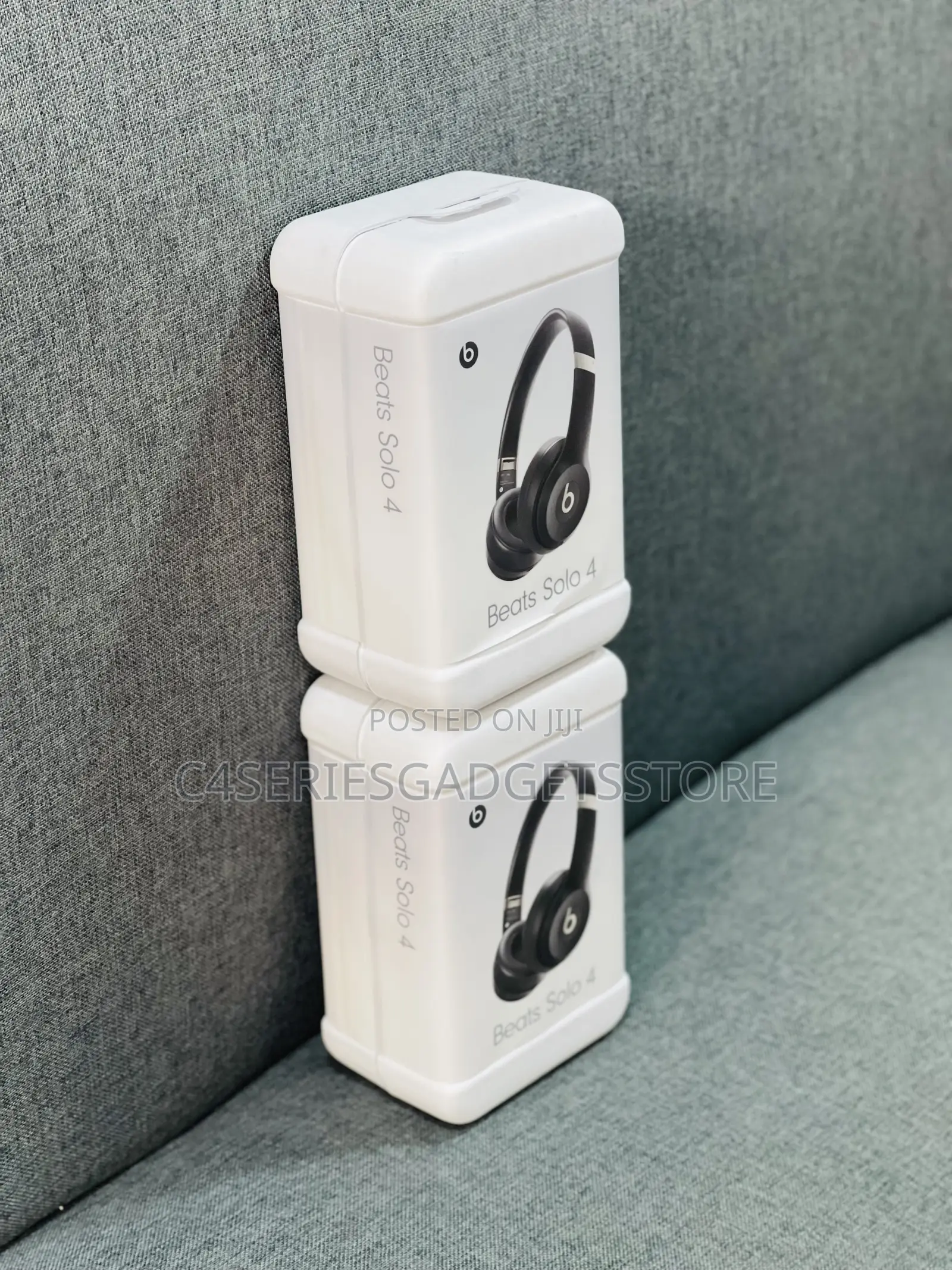  Beats Solo 4 Wireless Headphones