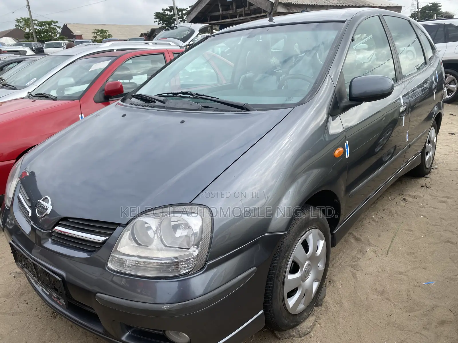 Nissan Almera Tino 2005 Gray