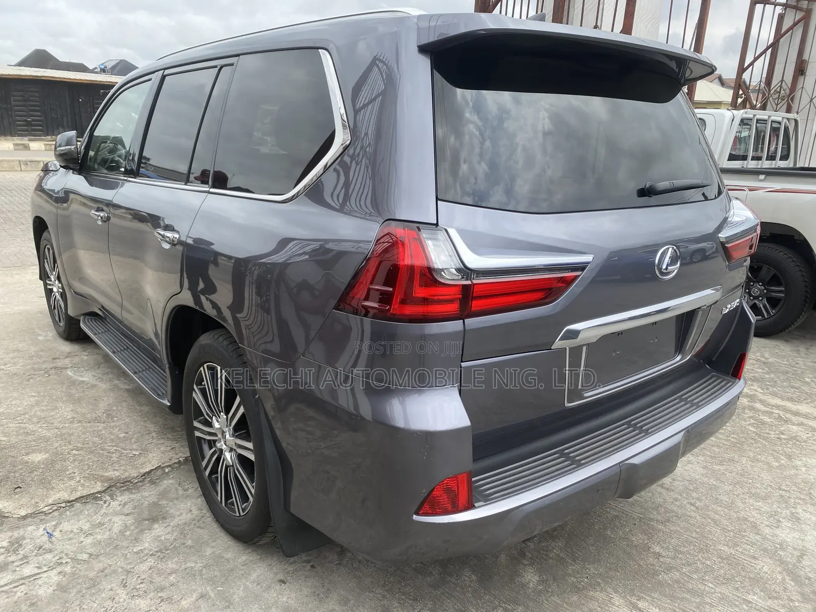 Lexus LX 570 AWD 2018 Gray