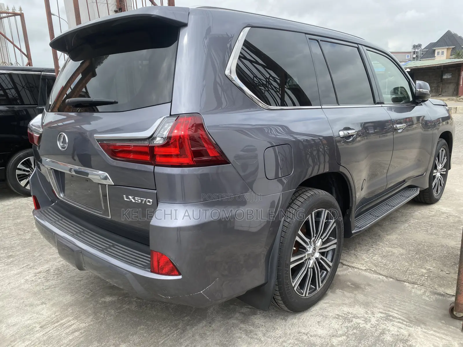 Lexus LX 570 AWD 2018 Gray