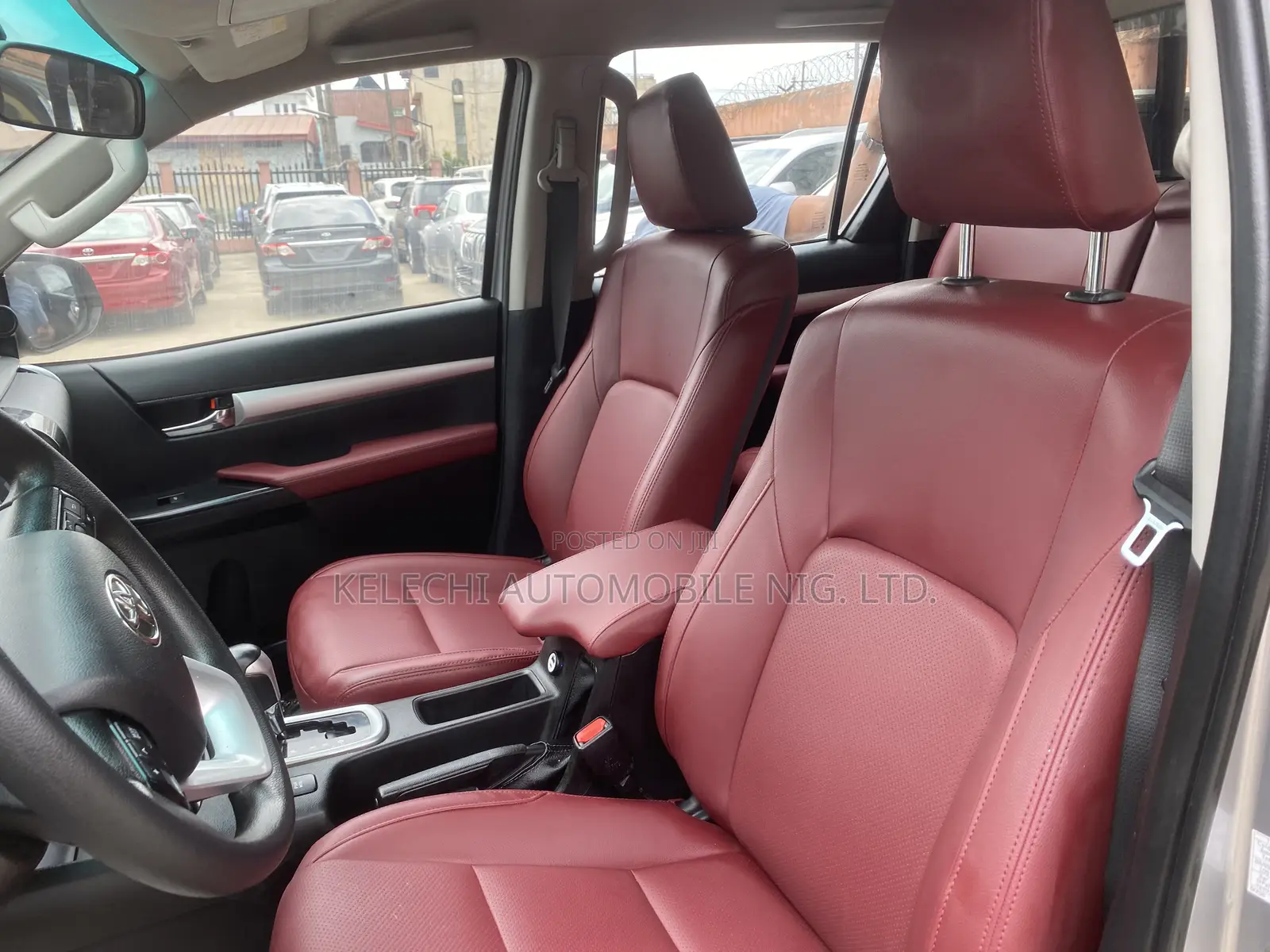 Toyota Hilux 2021 Silver