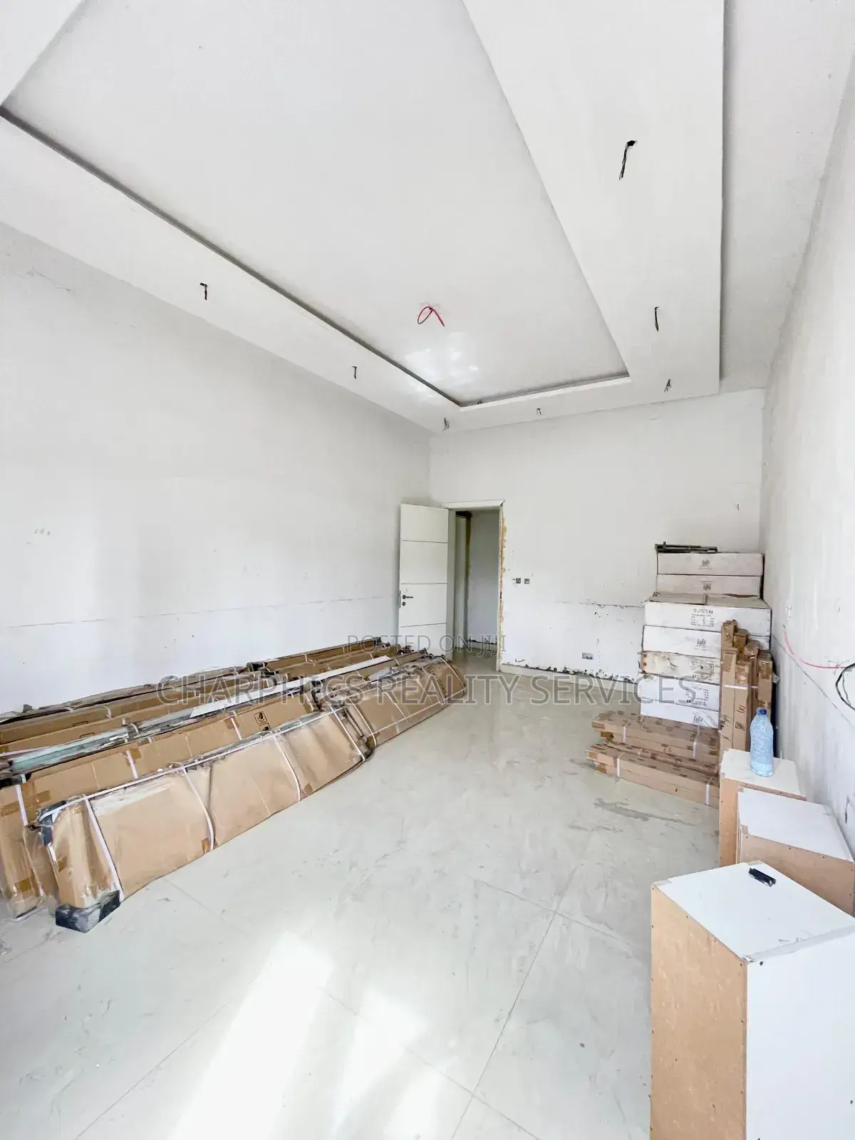 3bdrm Apartment in Victoria Island for sale