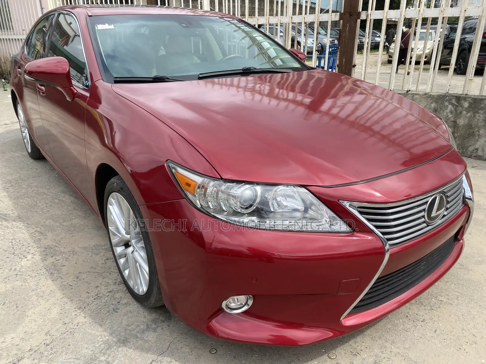 Lexus ES 350 FWD 2014 Red