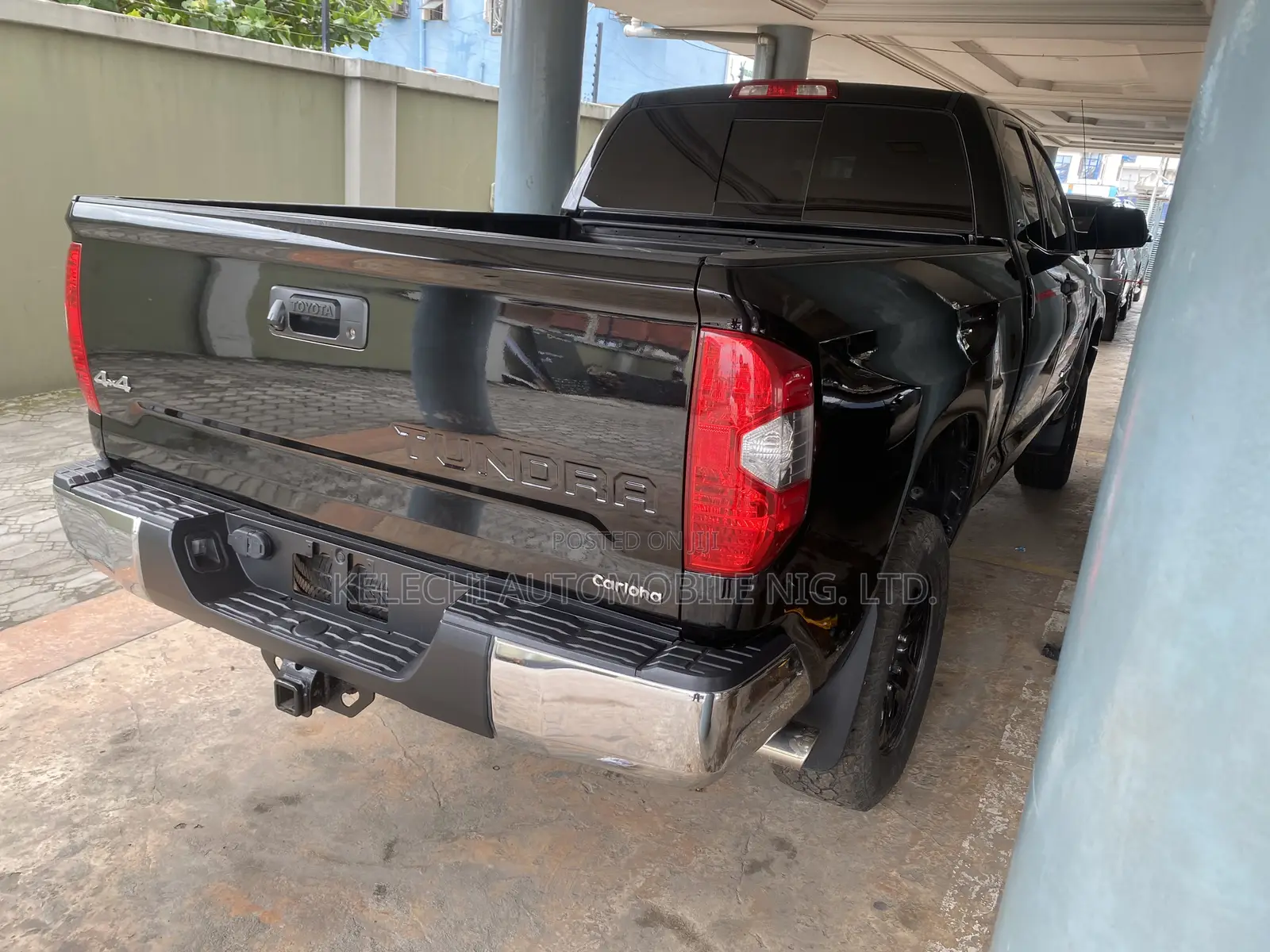 Toyota Tundra 2017 Black