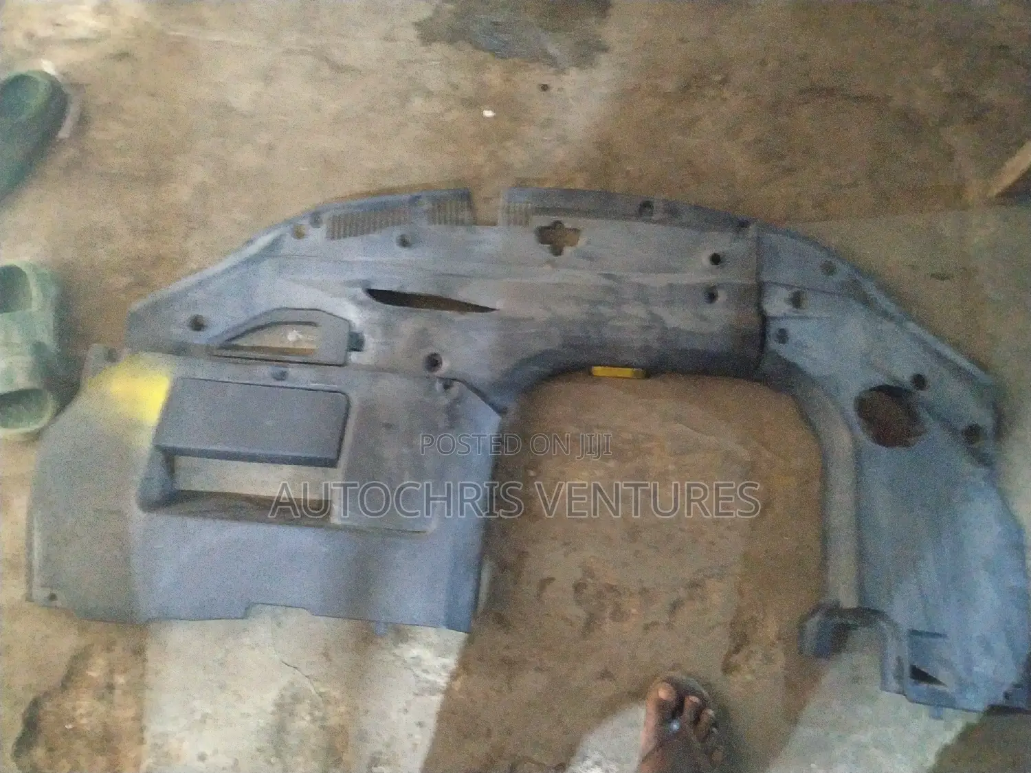 Complete Engine Plastic for Rx350