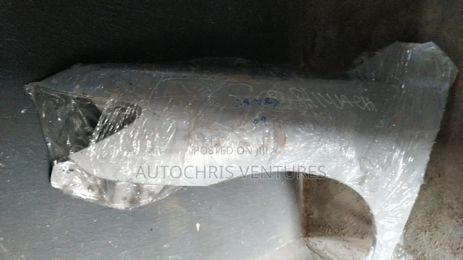 Fender for Camry 2.7