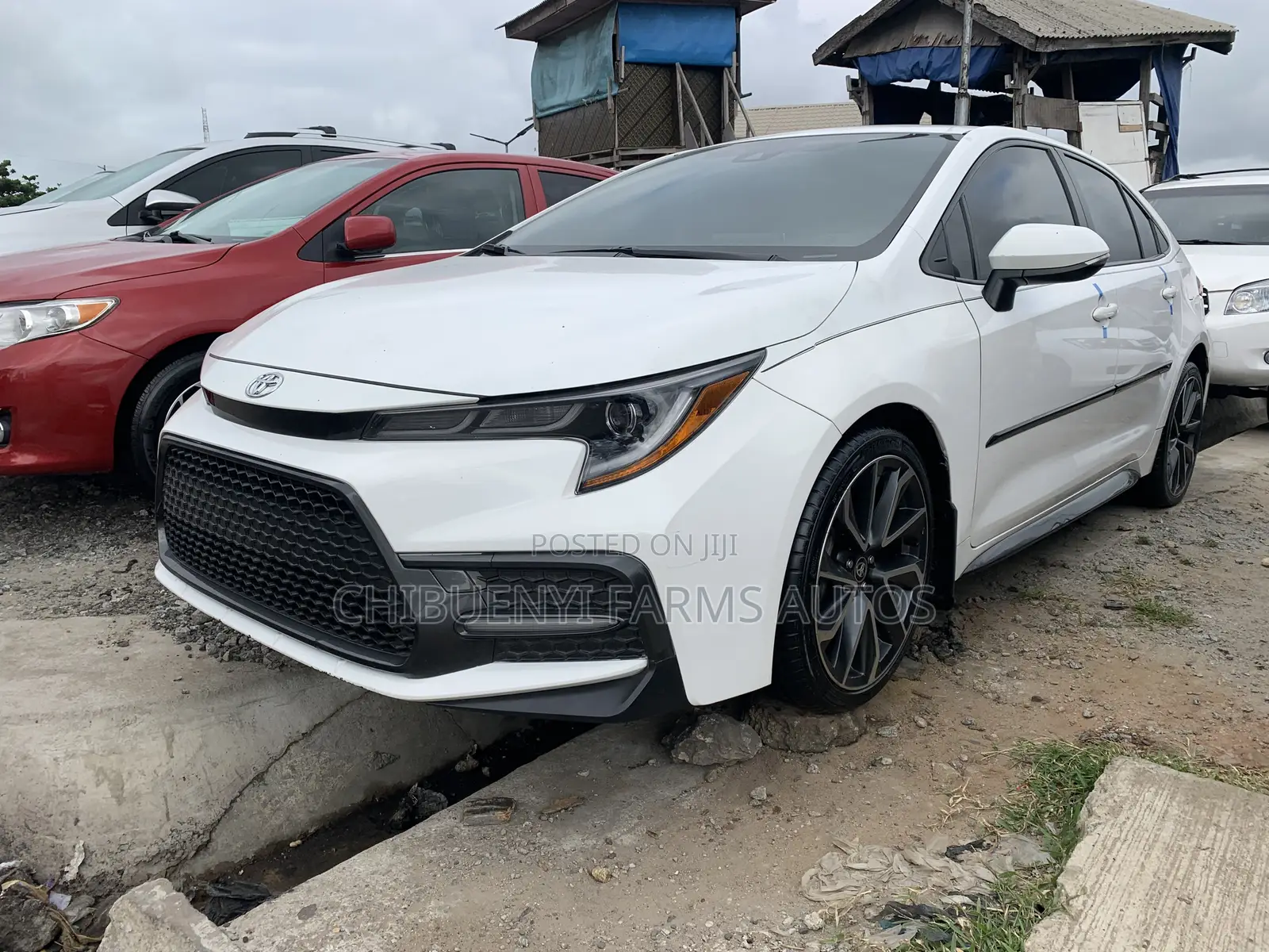 Toyota Corolla SE 2021 White