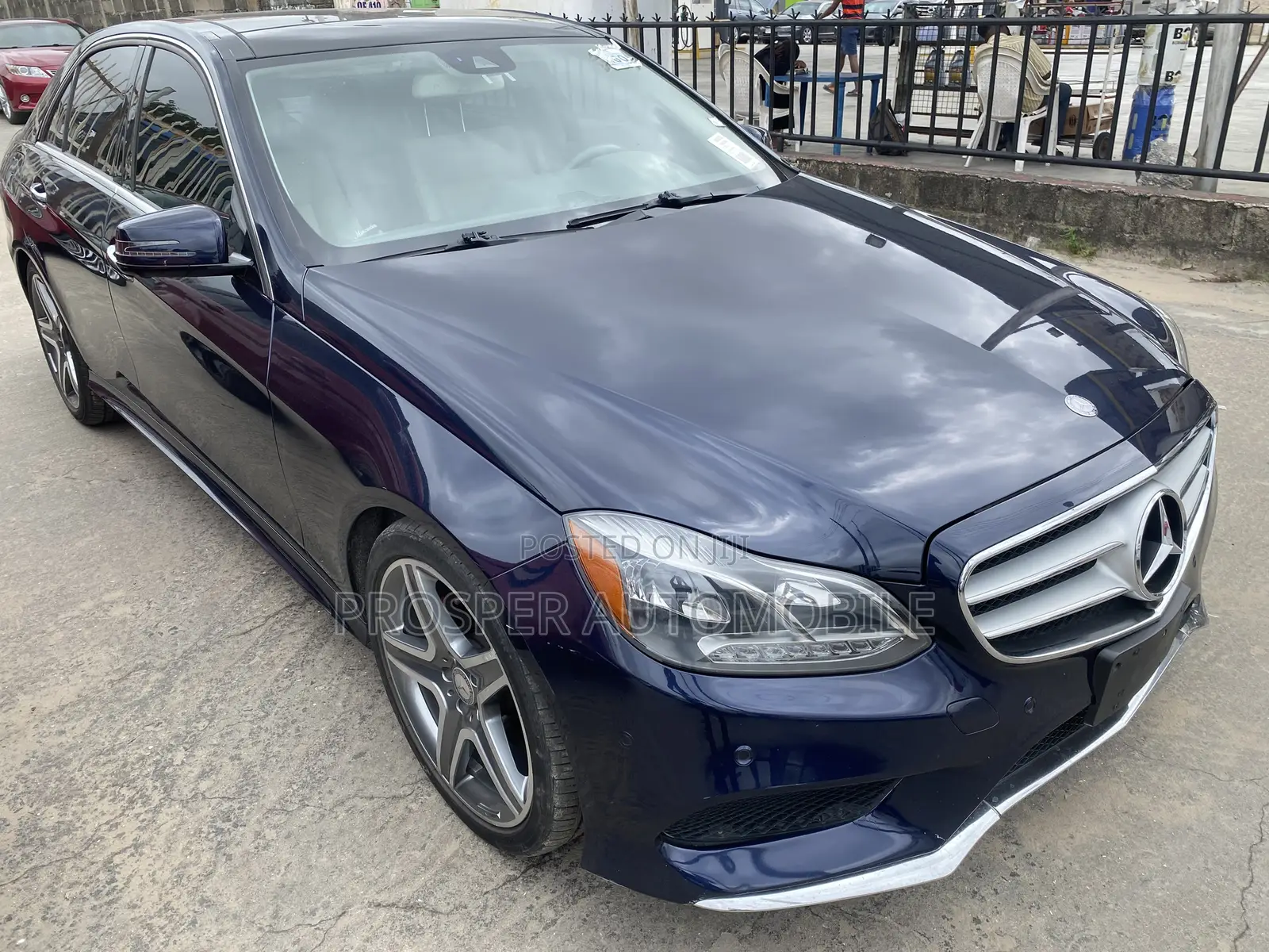 Mercedes-Benz E350 2014 Blue