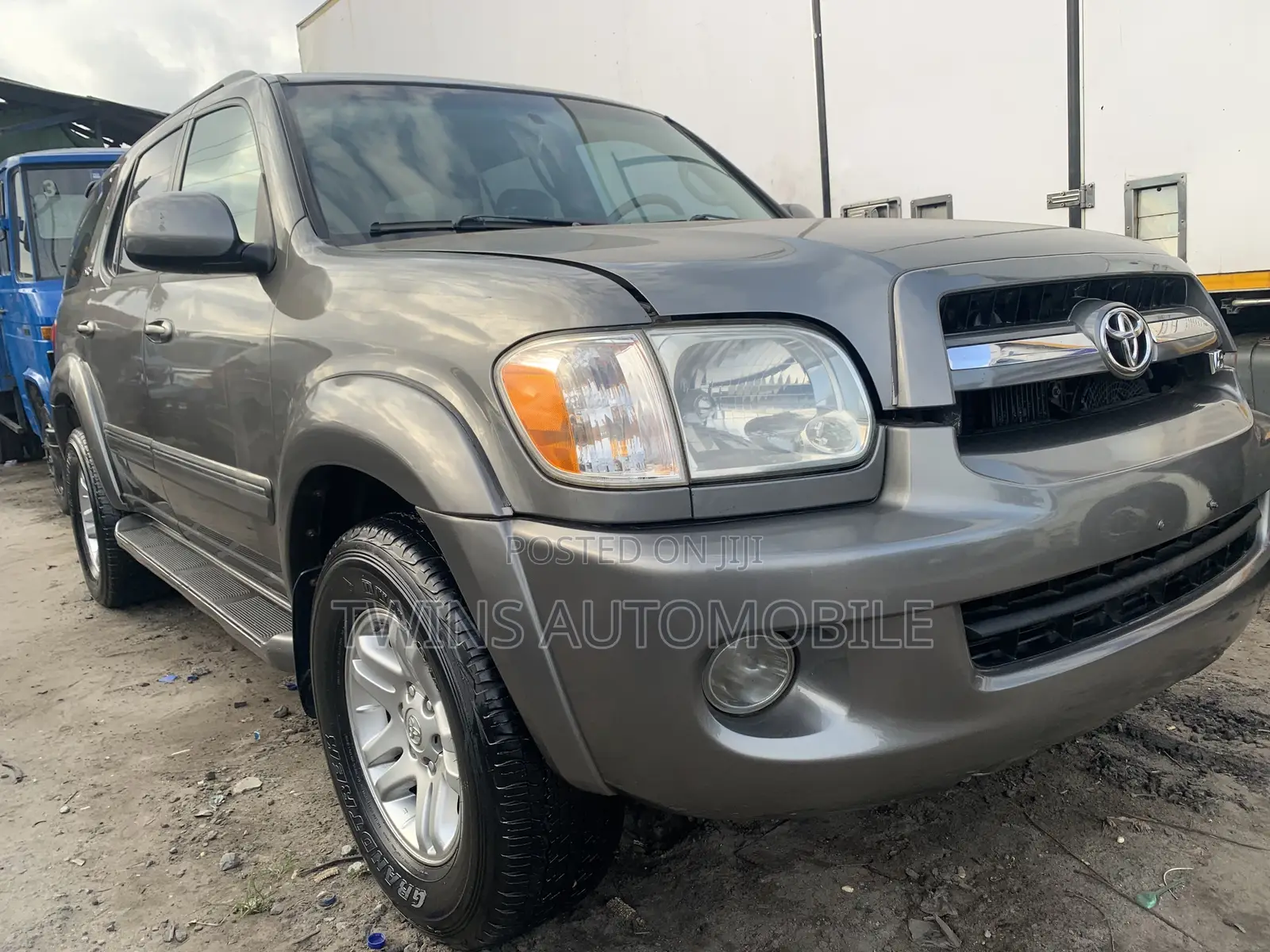 Toyota Sequoia 2006 Gray