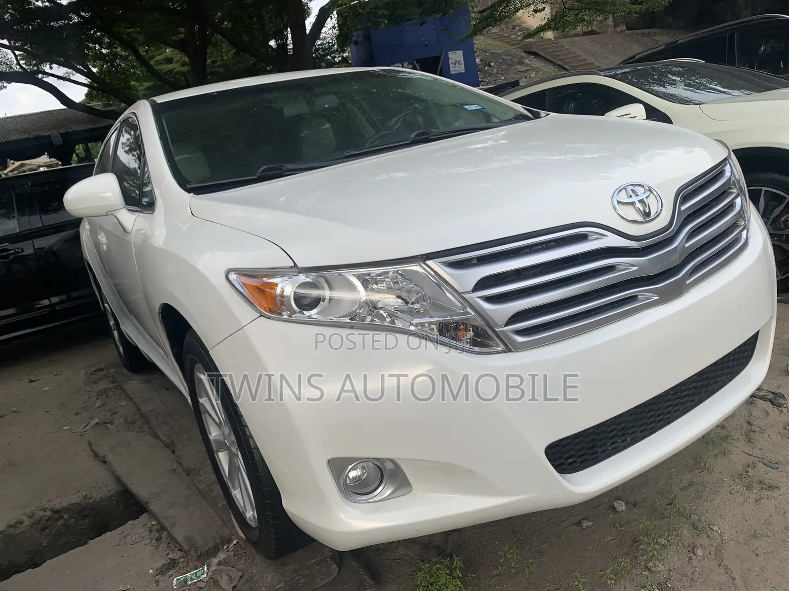 Toyota Venza AWD 2010 White