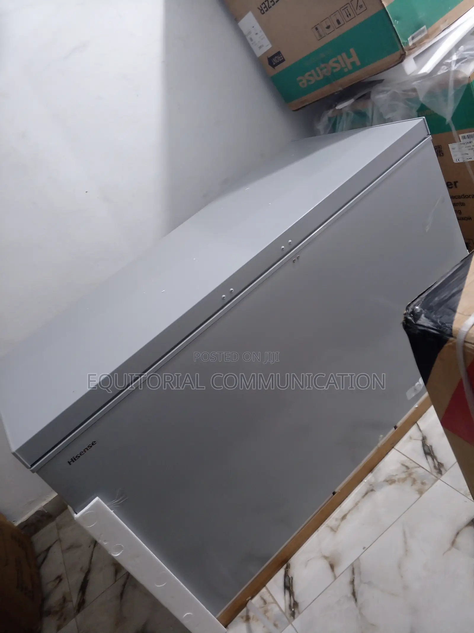 High Efficiency Hisense 420litres Chest Freezer 