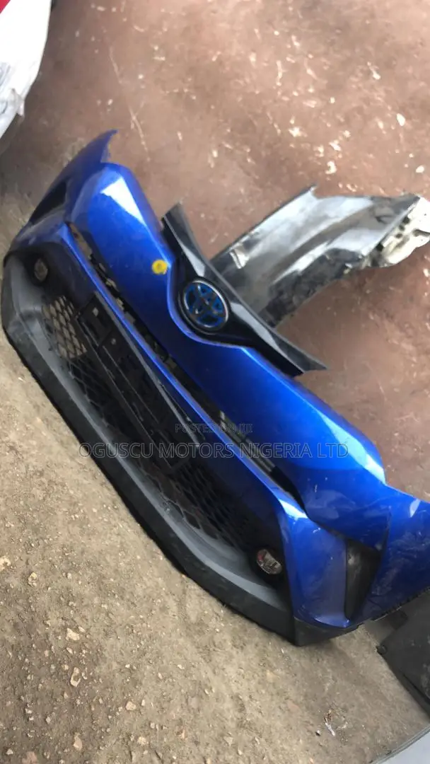 Complete Front Bumper C-Hr TOKS
