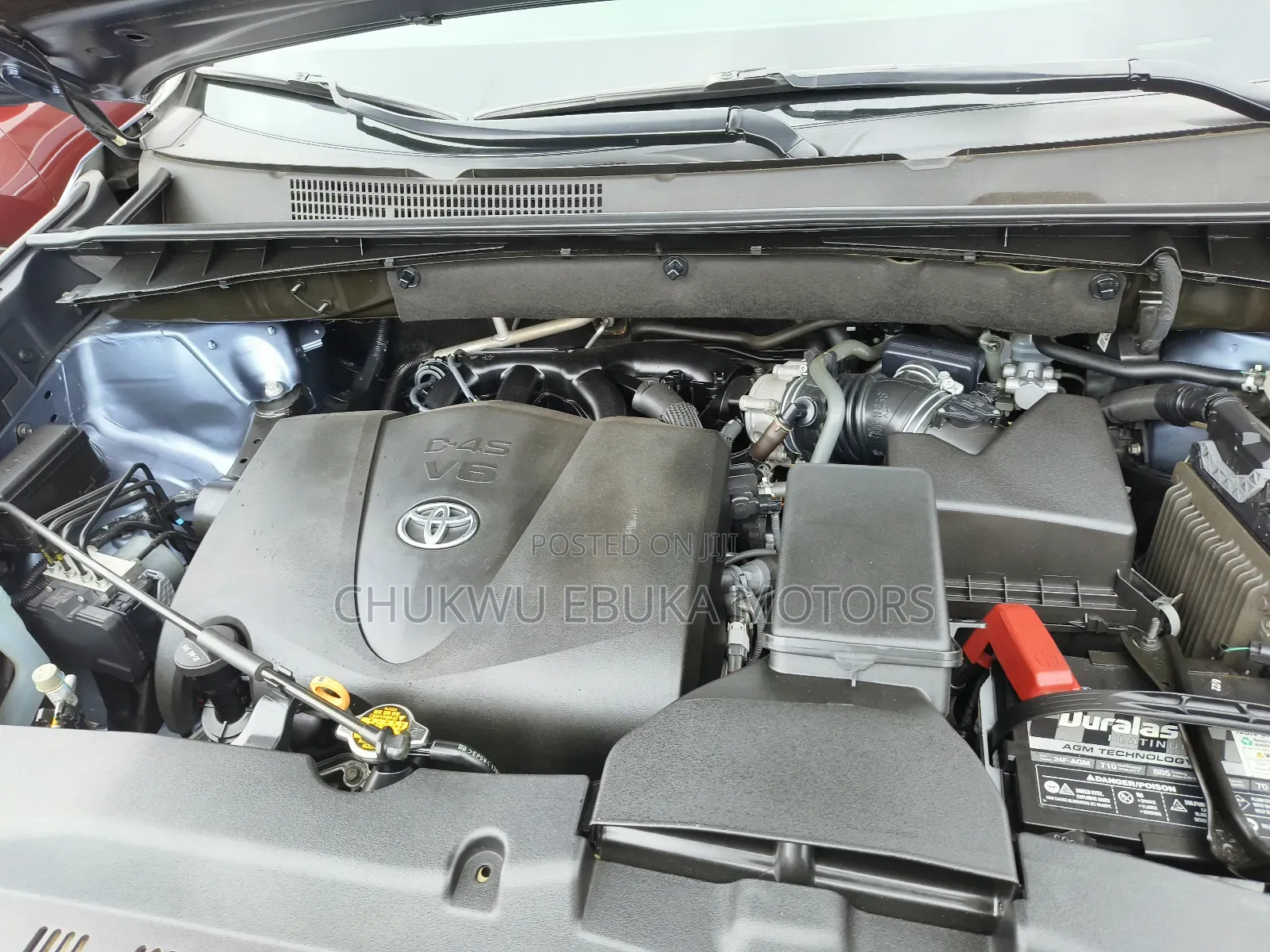 Toyota Highlander XLE 4x4 V6 (3.5L 6cyl 8A) 2018 Blue