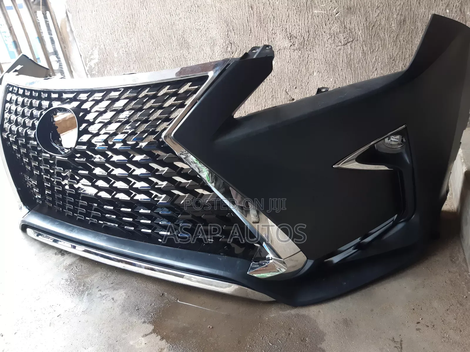 Complete Front Bumper for Lexus Rx350
