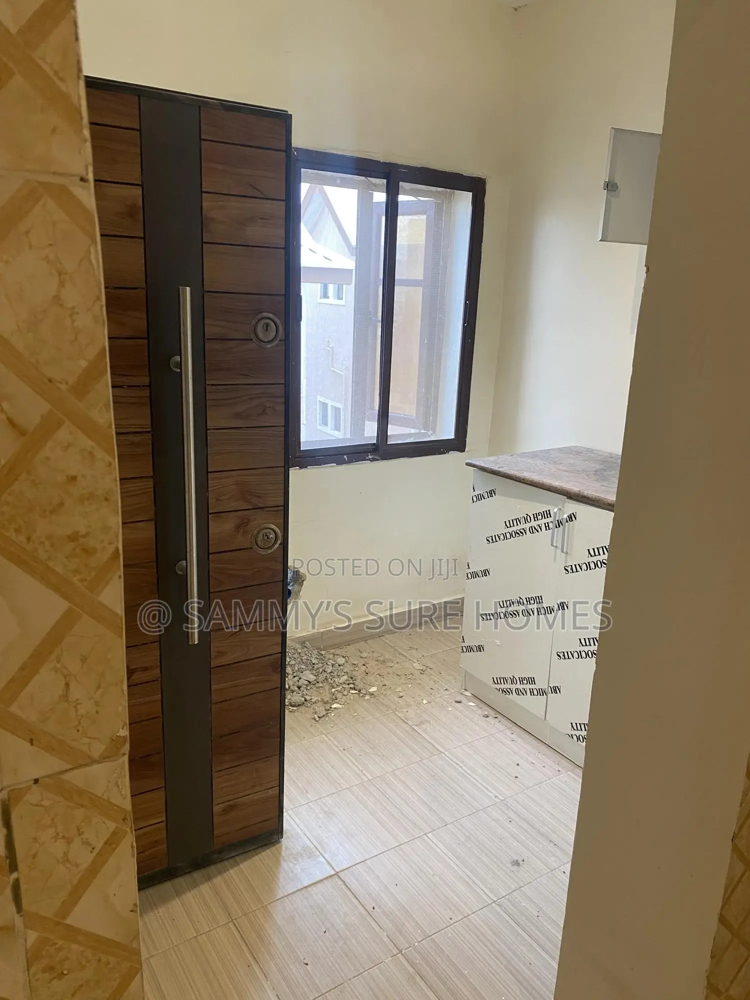 1bdrm Room & Parlour in N-Close First Avenue, Gwarinpa for rent