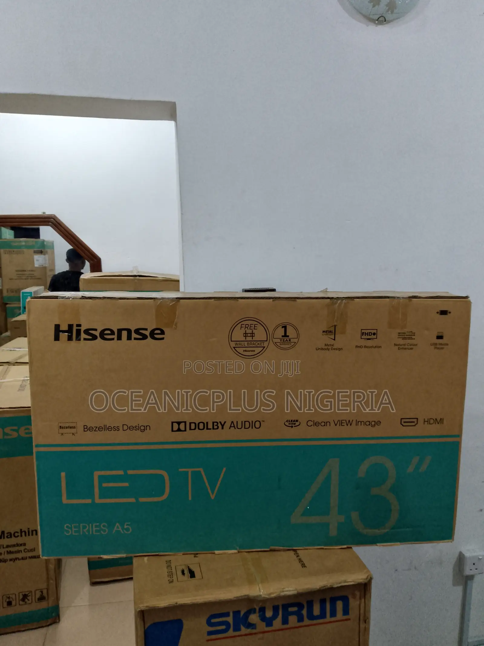 Super Sleek 43inches Hisense LED TV