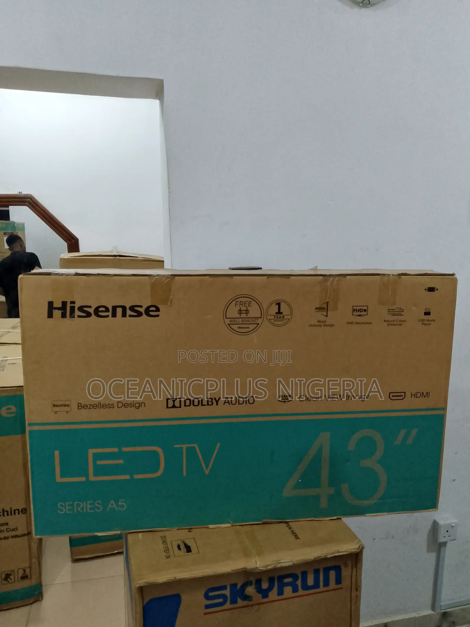 Super Sleek 43inches Hisense LED TV