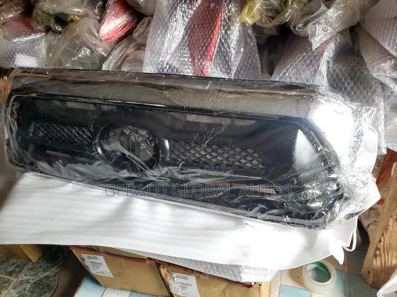 Front Grille Toyota Tacoma 2012