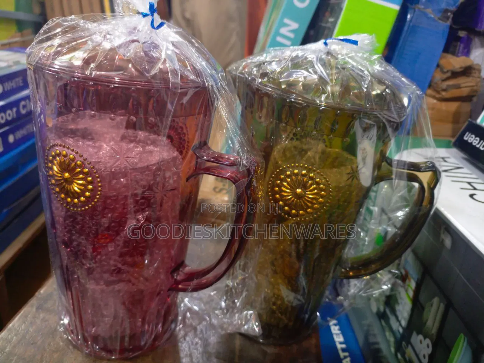Acrylic Jug Set With Tray