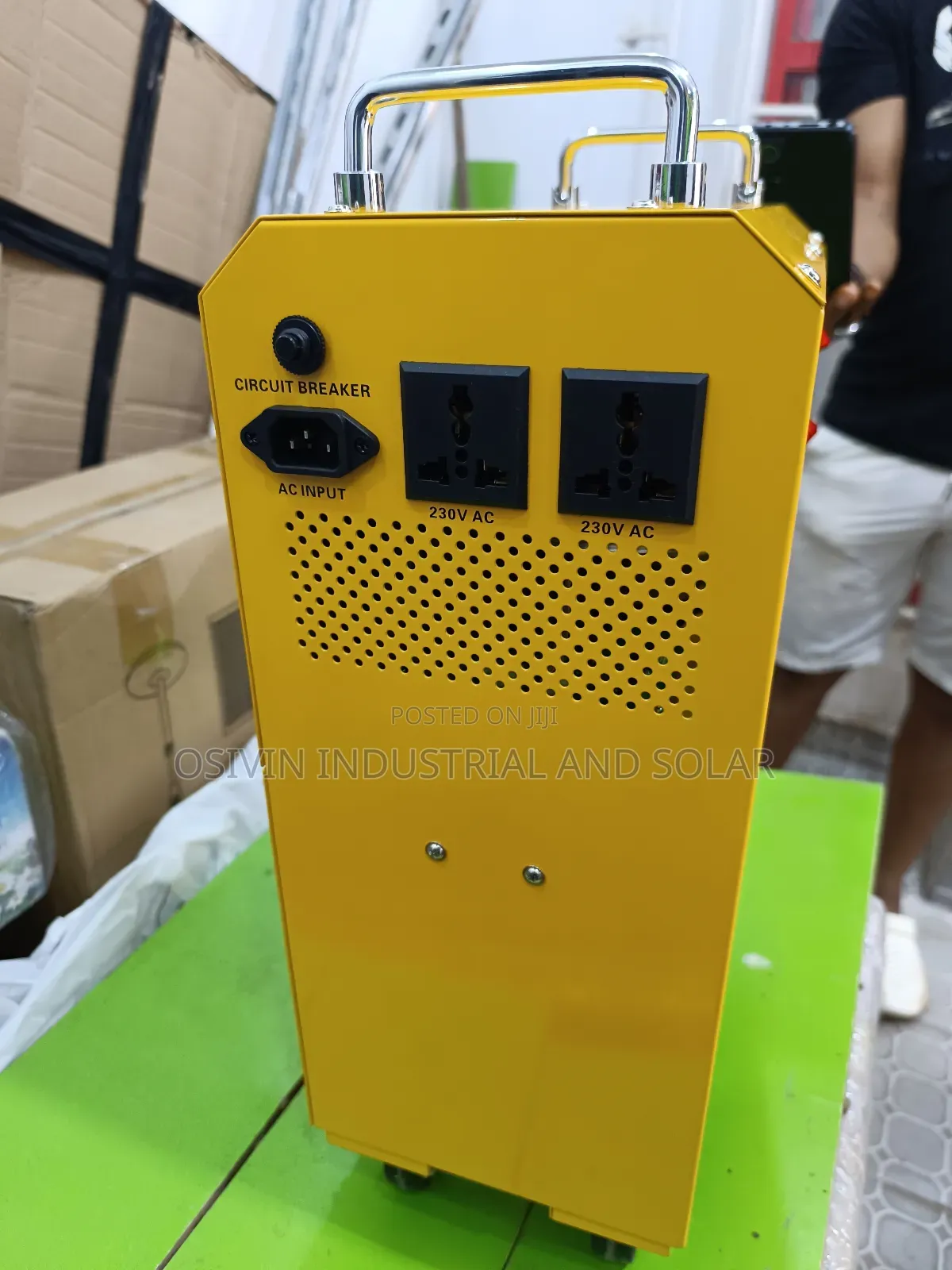 Qasa SPG-500w Solar Generator /180w Solar Panel