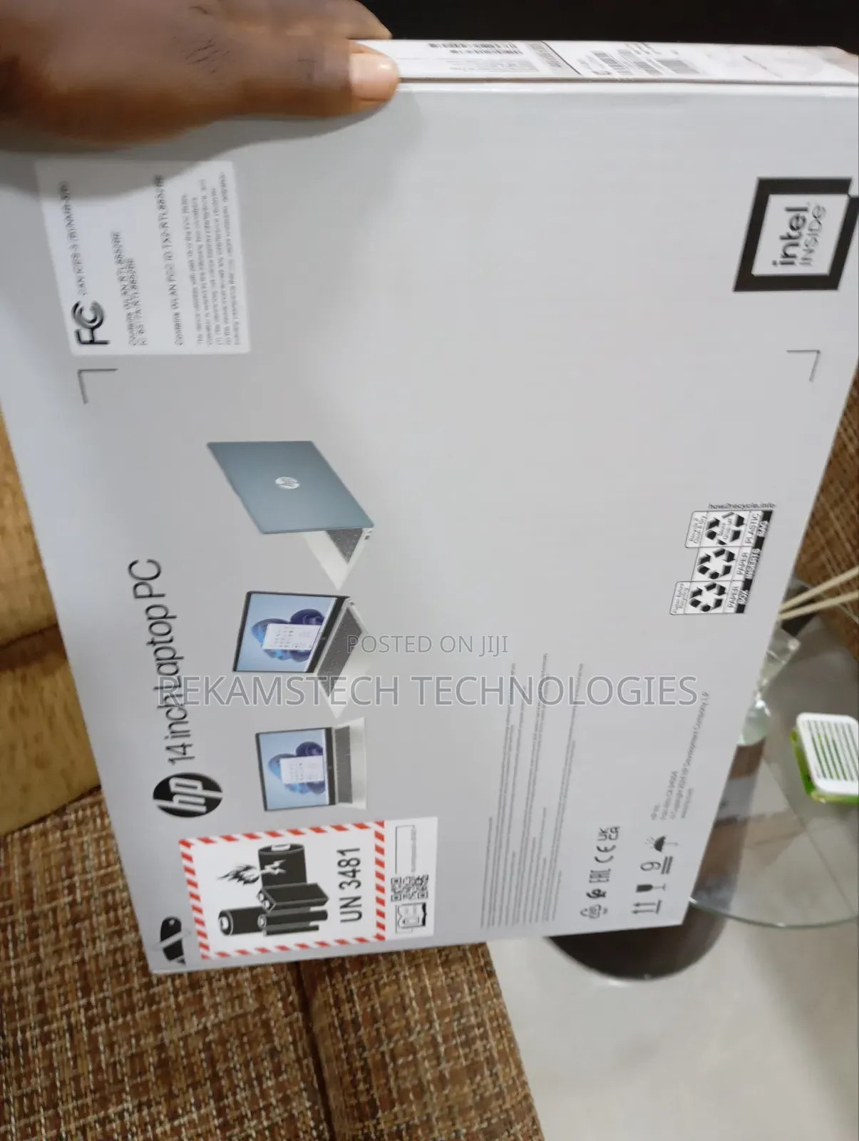 New Laptop HP 14-Dq2031tg 8GB Intel Core I3 SSD 256GB